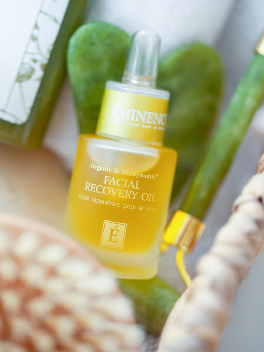 EMINENCE Facial Recovery Oil   15ml $85 - Picture 3 of 3